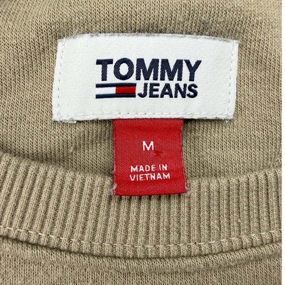 Tommy Jeans Crewneck Sweatshirt Men's Medium Beige Flag Logo Spellout Pullover - Picture 2 of 5